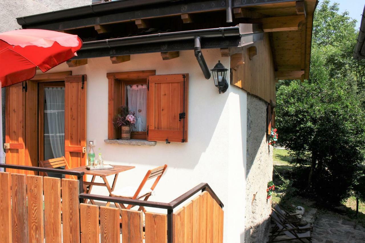 Casa Bucaneve & Ciclamino 그라베도나 외부 사진